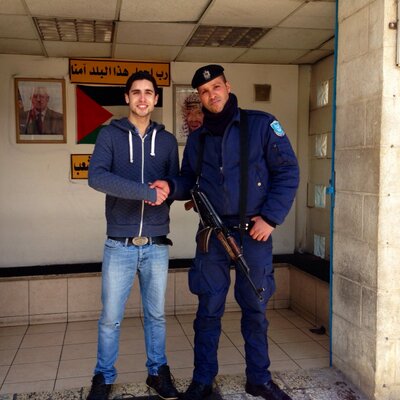 Profile Picture of Mario Rogers (@MarioVicenteRog) on Twitter