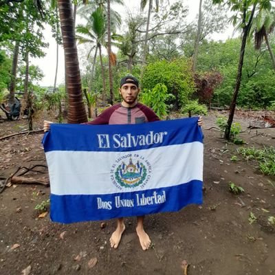 Profile Picture of FRANK VELASQUEZ (@frank11beachsoc) on Twitter