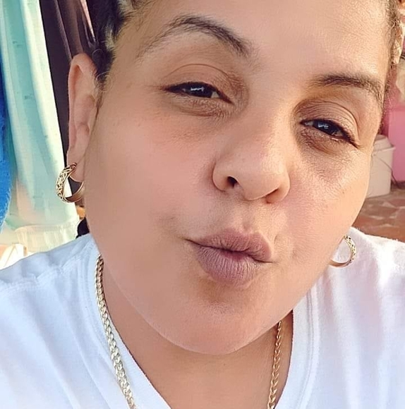 Profile Picture of Chenique Mills (@cmolinamillz) on Poshmark
