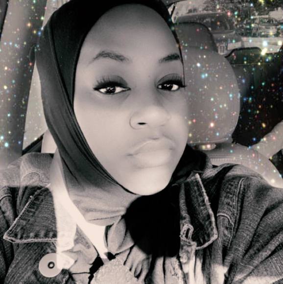 Profile Picture of Raynette Chew-copeland (@ray2782) on Poshmark