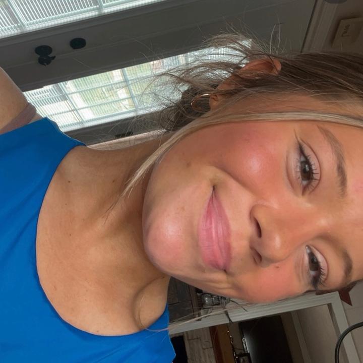 Profile Picture of Laura Cox (@laura.cox23) on Tiktok