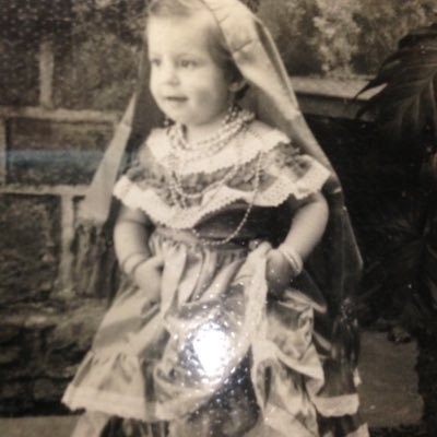 Profile Picture of Luz Estevez (@luzcolome) on Twitter