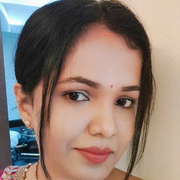 Profile Picture of Ritu Samse (@rutujasamse) on Poshmark