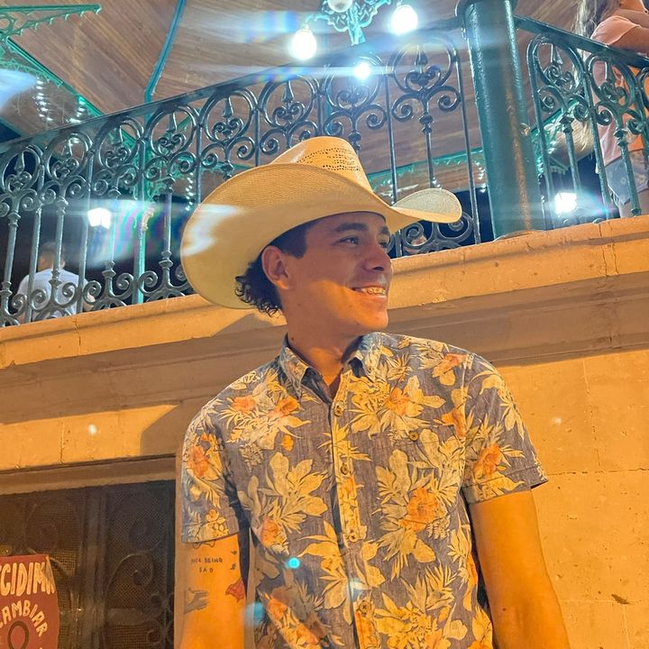 Profile Picture of Armando Barraza (@armandobarrazaaa) on Tiktok