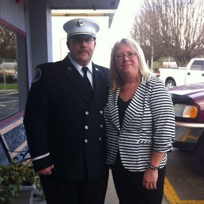 Profile Picture of John Weidman (@weidman_john) on Twitter