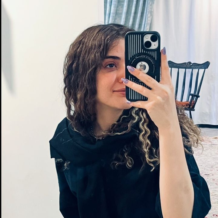 Profile Picture of Zahra alizadeh (@zahra.alizadeh39) on Tiktok