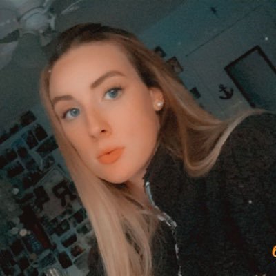 Profile Picture of Catherine Graham (@CatherineG81302) on Twitter