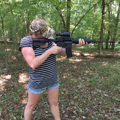 Profile Picture of Robin Gilmore (@l1berty0rdeath7) on Twitter