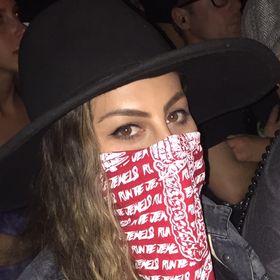 Jenn Alexandra Tarry - Pinterest Profile Picture of Jenn Alexandra Tarry (@yennyt) on Pinterest