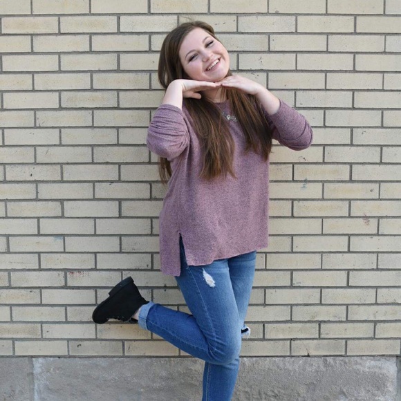 Profile Picture of Kerigan Wesseler (@klwesseler) on Poshmark