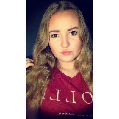 Profile Picture of Julia Andersen ♡ (@AndersenJulias) on Twitter