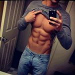 Profile Picture of مسابقه خوش هیکل ترین مرد (@amirmoghadam8286) on Instagram