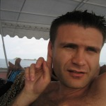 Profile Picture of Claudio Cantu (@xesylysesut) on Twitter