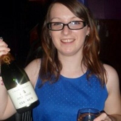 Profile Picture of Jacqueline Shields (@shieldsjytuw) on Twitter