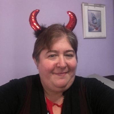 Rae Anne - Twitter Profile Picture of Rae Anne (@raharkne) on Twitter