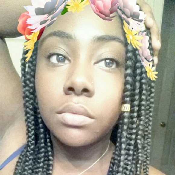 Profile Picture of Pooh Bear (@queenpooh19) on Poshmark