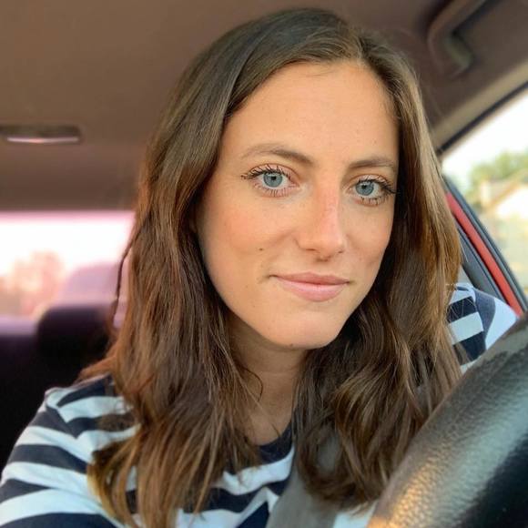 Profile Picture of Molly Blevins (@mollysb) on Poshmark