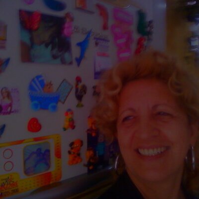 Profile Picture of Leila Maria Avellar (@Brunaswyanny) on Twitter