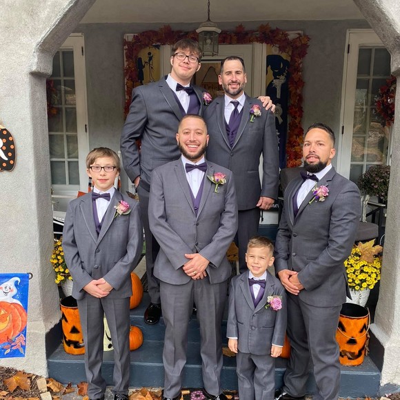 Profile Picture of Jason Mollick (@jaymollick76) on Poshmark