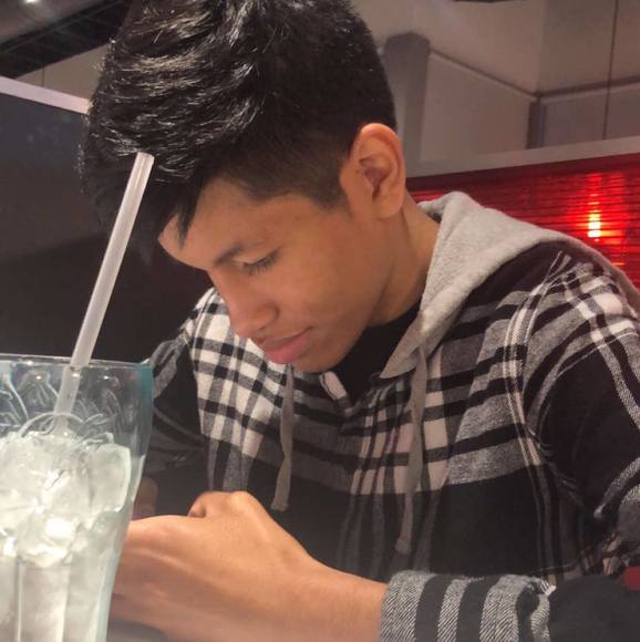 Profile Picture of Juan Trinidad (@pablotrinidad) on Poshmark