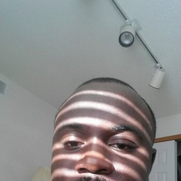 Profile Picture of Tim Giddings (@timgiddings) on Poshmark