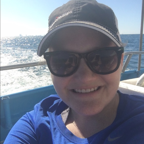 Profile Picture of Kaitlin Wright (@klwright92) on Poshmark