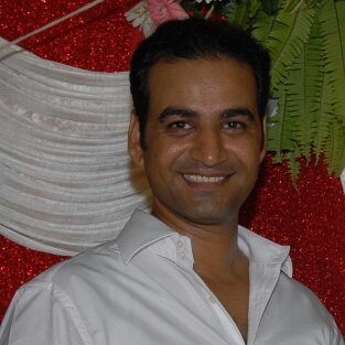 Profile Picture of Cyrus Irani (@CyrusIrani14) on Twitter