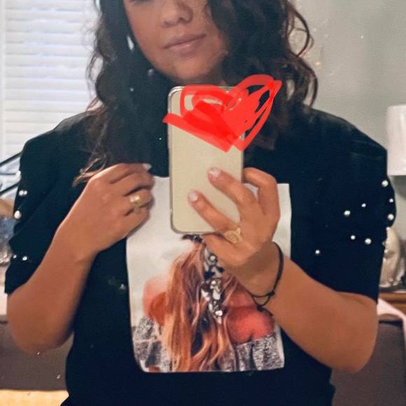 Profile Picture of Tersita rojas Rojas (@tresita) on Poshmark