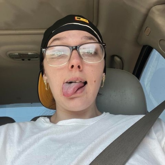 Profile Picture of Jordyn Rae (@jordynrae836) on Poshmark