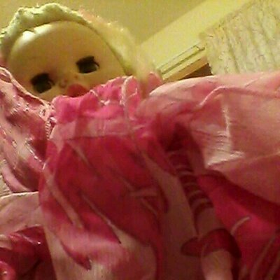 Profile Picture of Lilly Meng (@Lillykittypie) on Twitter