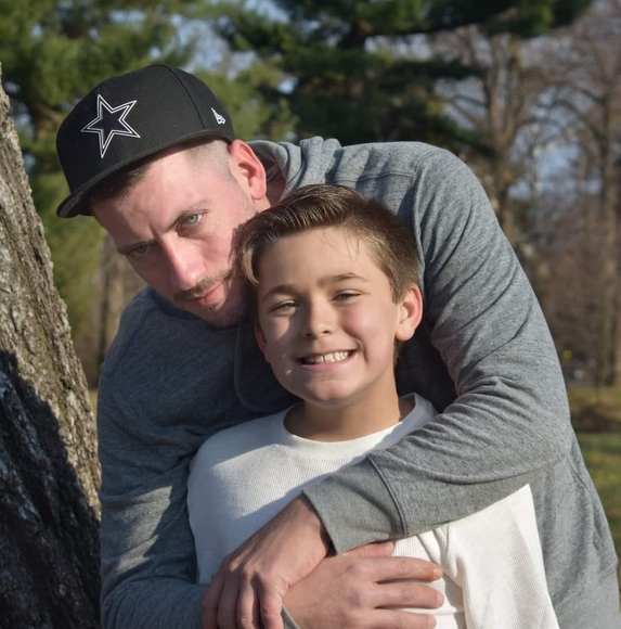 Profile Picture of Chris Beeman (@beemanc720519) on Poshmark