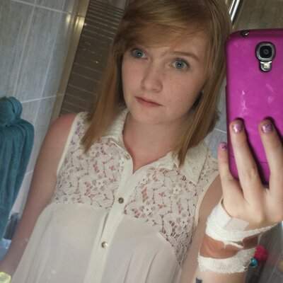 Profile Picture of Alice Mahoney (@AliceMa_honey) on Twitter