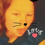 Profile Picture of Aimee Dow (@aimee.dow.33) on Instagram