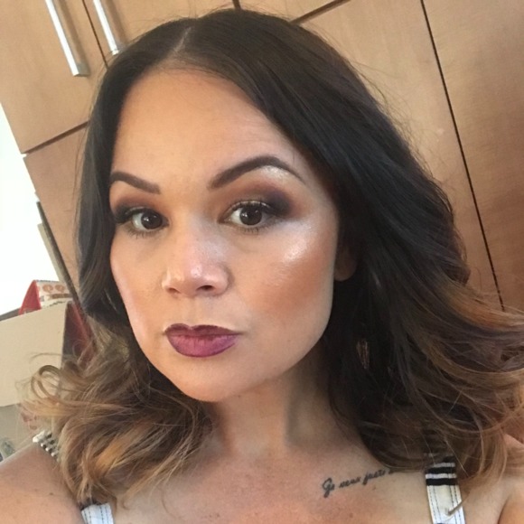 Profile Picture of Peyton Decoud (@dwinadecoud) on Poshmark