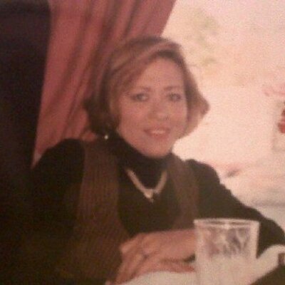 Profile Picture of Yolanda Quiles (@adnaloyrivera) on Twitter