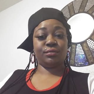 Profile Picture of Lisa Wiggins (@terriowiggins) on Instagram