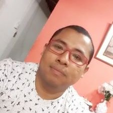 Profile Picture of Renzo Bonifacio Diaz (@renzitobonifaci) on Twitter