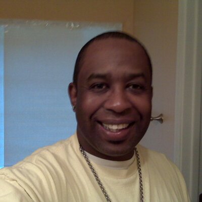 Profile Picture of William Dennis (@otbxinvestments) on Twitter