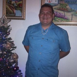 Profile Picture of RENE R. CARMONA (@renecarmona109) on Twitter