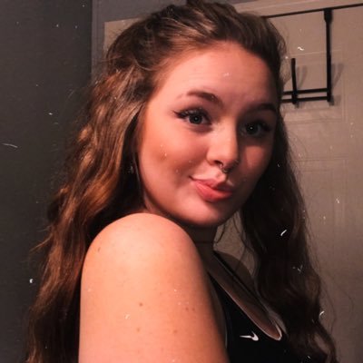 Profile Picture of Savannah Sutton (@savm_) on Twitter