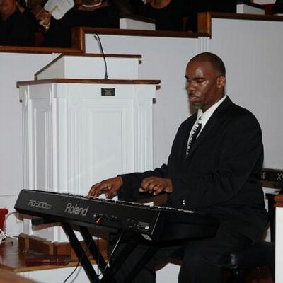 Profile Picture of Edward Adair (@IAMDAIR) on Twitter