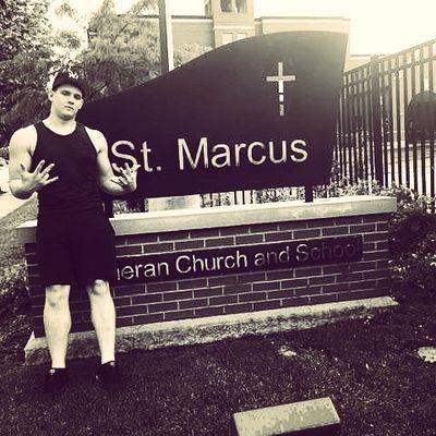 Profile Picture of Marcus Grimm (@marctheshark69) on Twitter