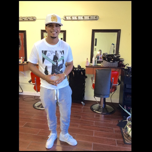 Profile Picture of Edwin Cabrera (@eldomi14) on Poshmark