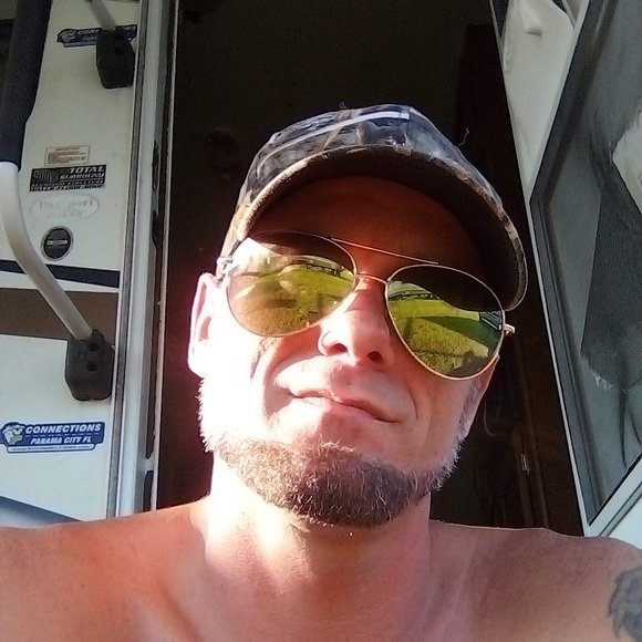 Profile Picture of Craig Prince (@craigbp0117) on Poshmark