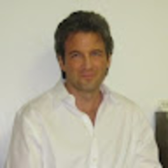 Profile Picture of Joel Crump (@joelcrump) on Poshmark