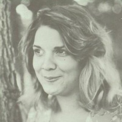 Profile Picture of Laurie Downs (@lauski56) on Twitter