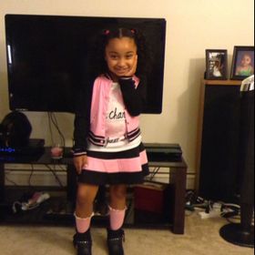 Profile Picture of Kim Crowe (@kaidensmommee) on Pinterest