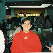 Profile Picture of Nicholas Thoma (@itsnicholasgoof) on Youtube