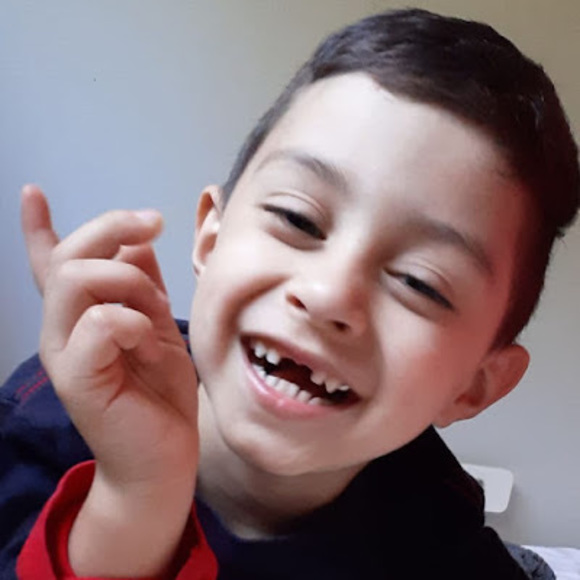 Profile Picture of Fredy Toledo (@fredy_toledo) on Poshmark