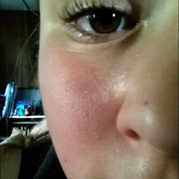 Profile Picture of Lisa Cheney (@cheney82014) on Poshmark